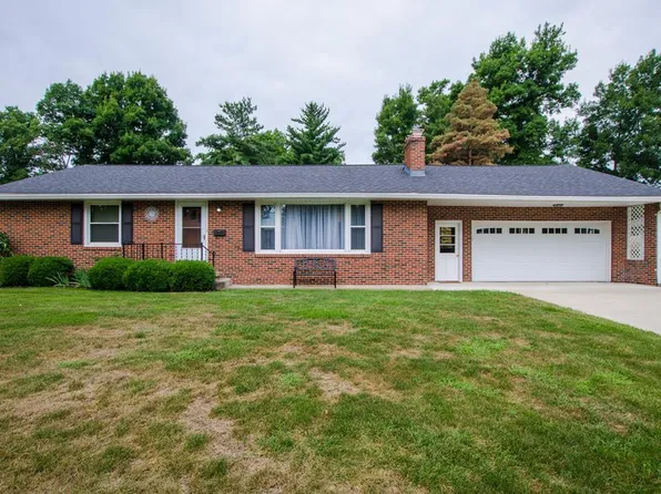 160 Lynn Dr, Ontario, OH 44906