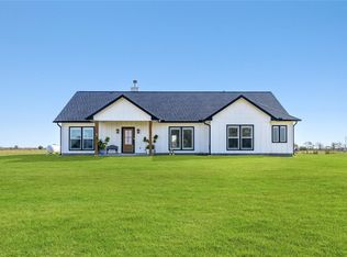 17637 Englin Rd, Winnie, TX 77665