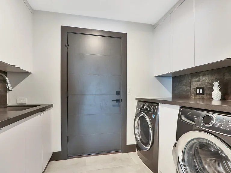 441 S Lyra Cir — Photo 33