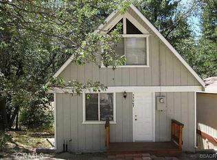 33067 Bluebird Ln, Running Springs, CA 92382