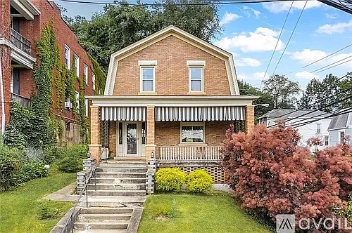 100 Branch St Photo 1