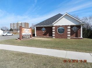 17145 Fort St, Riverview, MI 48193