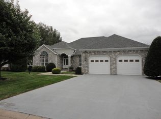 1625 Camden Ct, Bowling Green, KY 42103