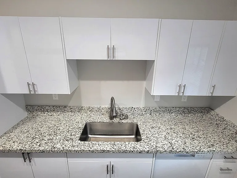 620 San Lorenzo St — Photo 10