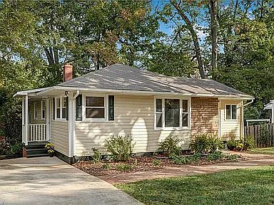 2nd image of 2514 Fernwood Dr