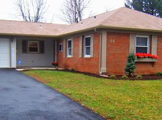 44 Mayapple Ln, Willingboro, NJ 08046