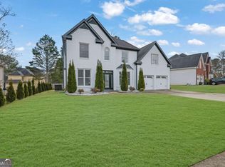 359 Bay Hill Ct, Lawrenceville, GA 30043