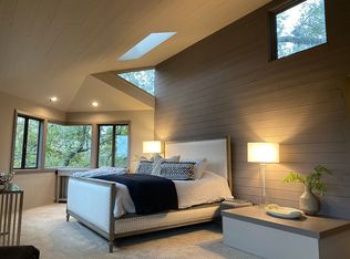 418 Summit Rd, Walnut Creek, CA 94598