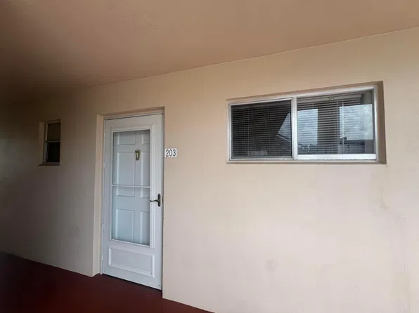 2640 Garden Drive S Apt 203, Lake Worth Beach, FL 33461