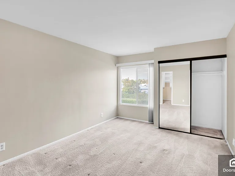 18645 Hatteras St #146 — Photo 13