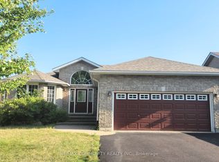 24 Sunshine Ln, Quinte West, ON K8V 6X7