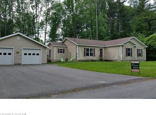 36 Barnet Ave, Waterville, ME 04901