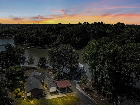 113 Cod Dr, Heathsville, VA 22473