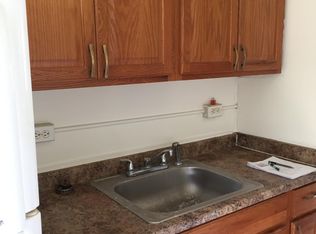 3401 Hannan Rd, Wayne, MI 48184