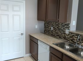 7115 S Durango Dr, Spring Valley, NV