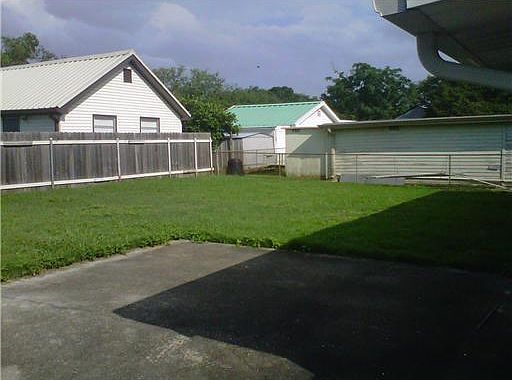 2nd image of 701 Faye Ave