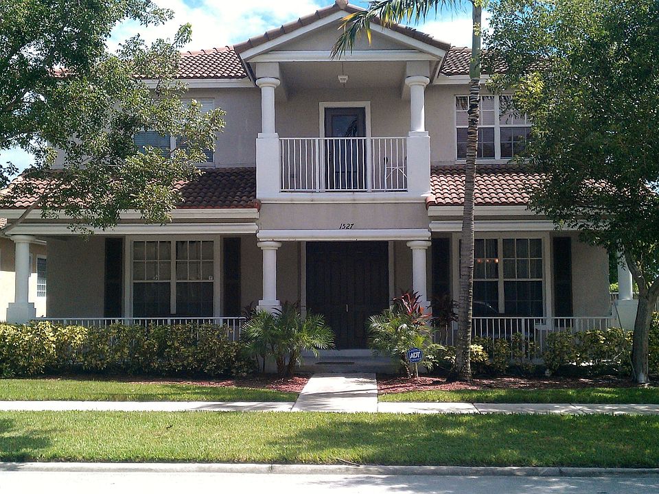 Curb Appeal