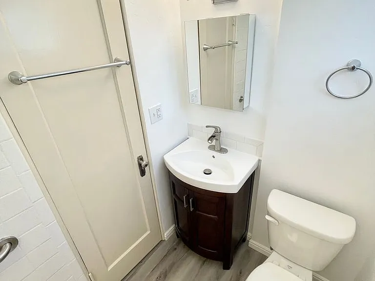 621 N Kimball Ave — Photo 11