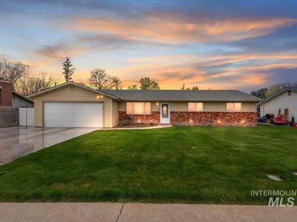 2408 Wyoming Ave, Caldwell, ID 83605