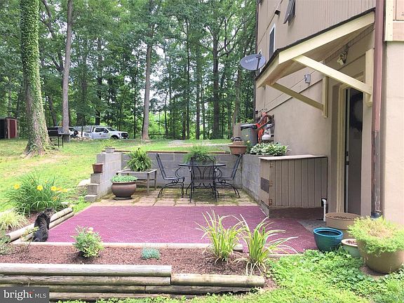 4th image of 671 Rollason Dr