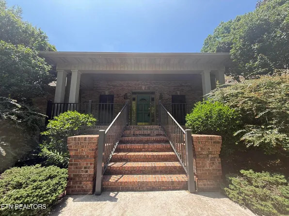 1817 Peppertree Dr, Alcoa, TN 37701