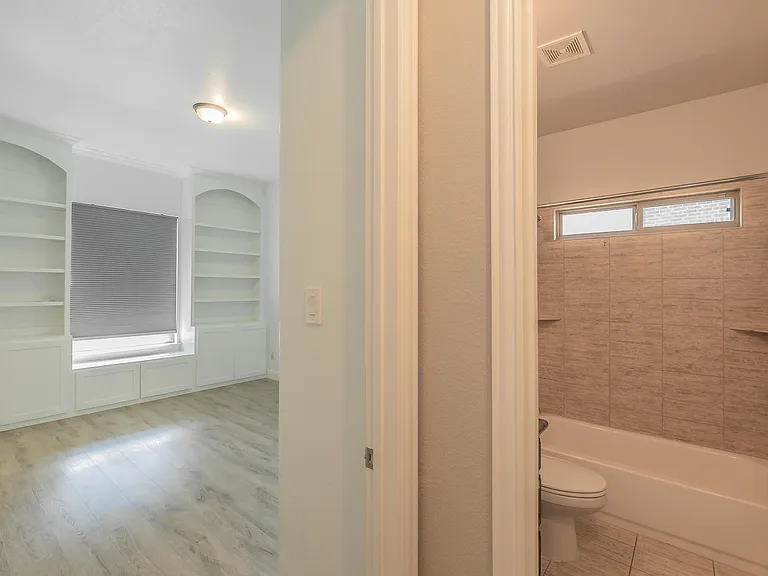3903 Plum Vista Pl — Photo 18