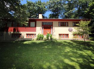 4920 Greenlee Rd SW, Roanoke, VA 24018