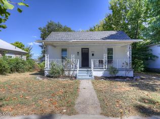 2017 S Pearl Ave, Joplin, MO 64804