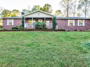 234 Echo Valley Rd, Rocky Top, TN 37769