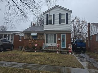 21413 Timberidge St, Saint Clair Shores, MI
