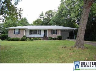 1844 Laurel Rd, Vestavia Hills, AL 35216