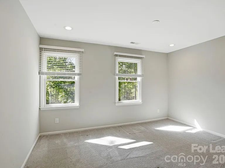 301 Sardis Rd N — Photo 24
