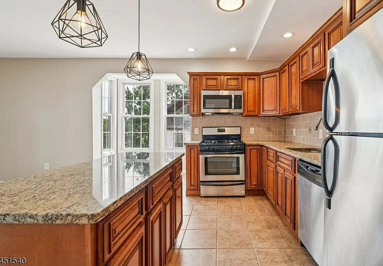 141 Walnut St #2 — Photo 13