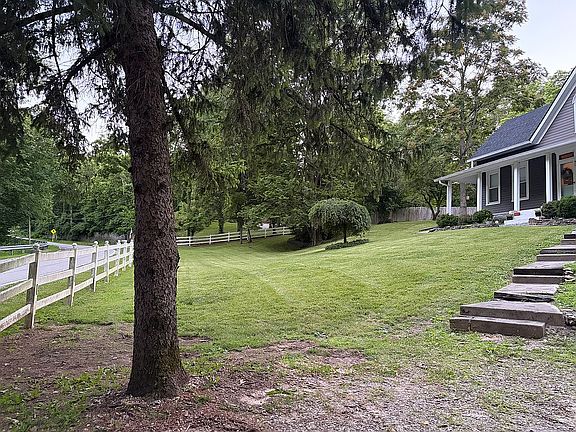 3rd image of 5759 Cincinnati Columbus Rd S