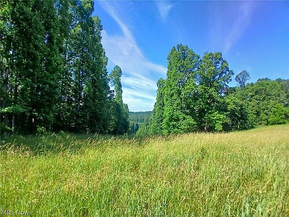 2nd image of 868 Township Road 278