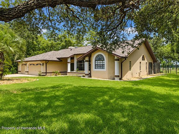 5th image of 10307 Waters Edge Ct