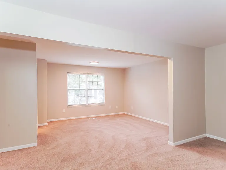 40 Crestview Dr — Photo 10