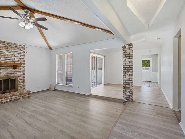 7306 Ridgeview Dr — Photo 5