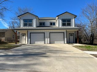 309 Braz St #1&2, Bonham, TX 75418
