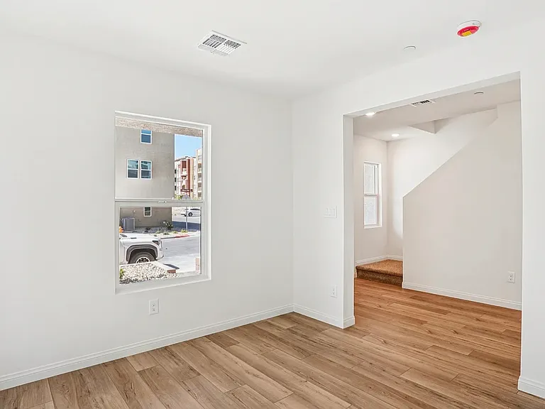 5824 Wisteria Walk — Photo 2