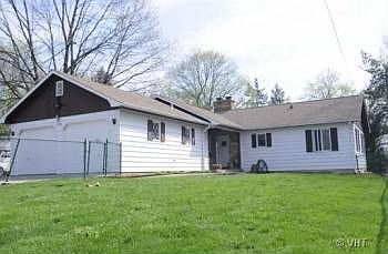 1st image of 33582 N Lake Shore Dr