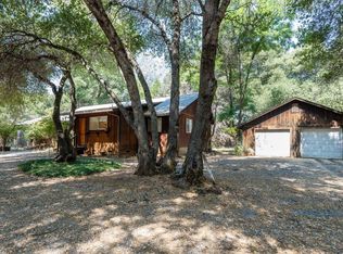 8474 Cave City Rd, Mountain Ranch, CA 95246