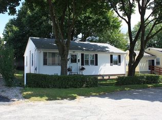 10 Elm St, North Providence, RI 02911