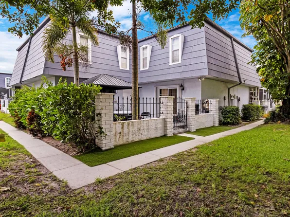 12039 BASIN Street N, Wellington, FL 33414