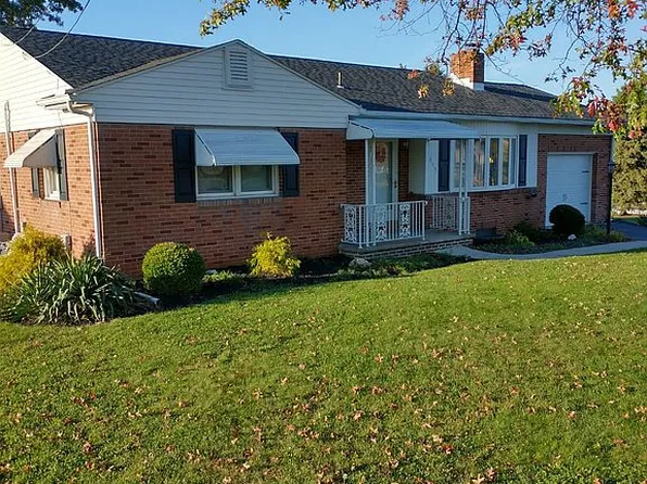 915 Manor Rd, Windsor, PA 17366