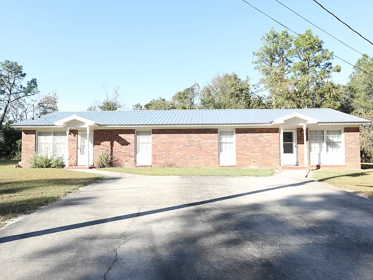 855 Prosperity Dr #A — Photo 2