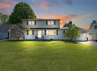 109 Heather Ln, Camillus, NY 13031