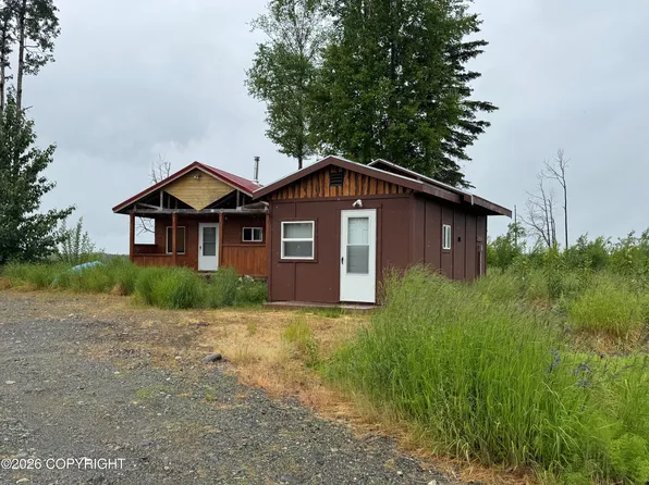 47960 S Merlin Dr, Talkeetna, AK 99676