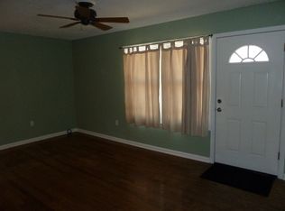2225 Green Ave, Manhattan, KS 66502