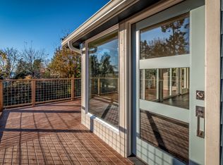 1444 Runge Ave, Blaine, WA 98230